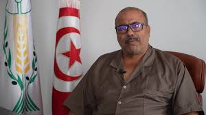 أنور الحراثي : " الأضاحي متوفرة و نحث الفلاح  الى  التوجة لنقاط البيع المنظمة "