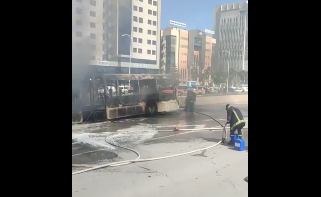 حافلة تابعة لـ"نقل تونس" تحترق بالكامل دون وقوع أضرار بشرية