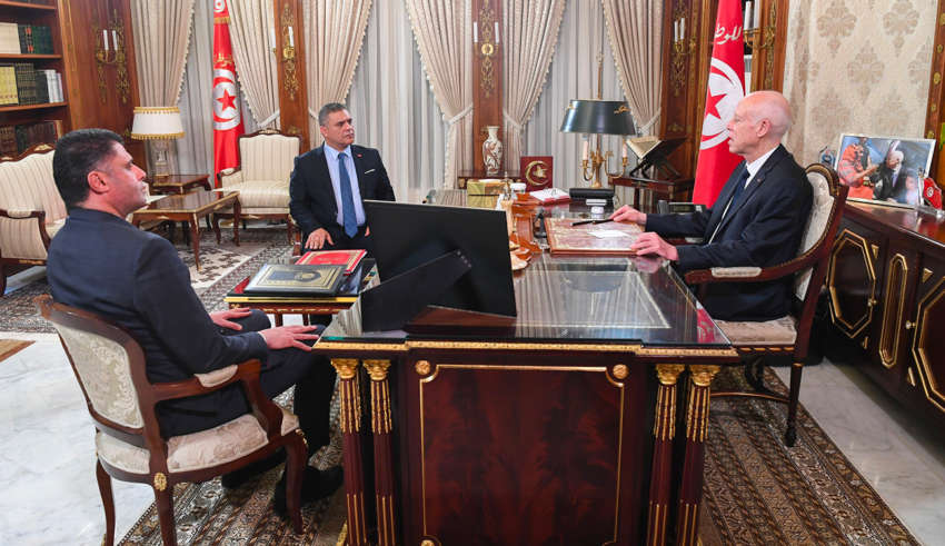 Carthage: Le Président Kaies Saied déclare la guerre aux trafiquants et aux spéculateurs