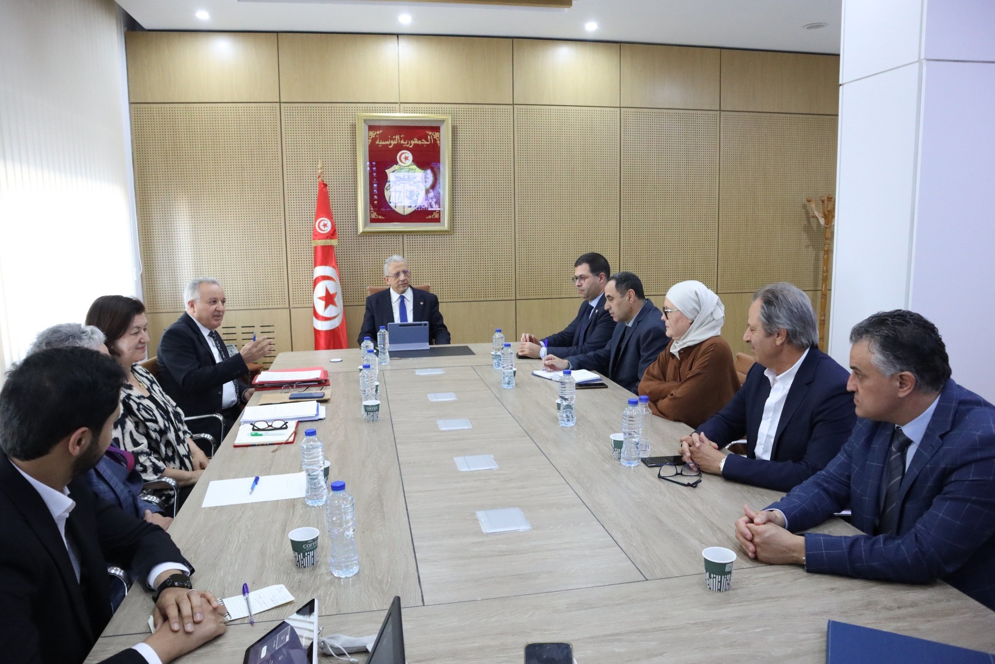 اتفاق بين وزارة الصحة وعمادة أطباء الأسنان على مجموعة من الإجراءات لتطوير القطاع