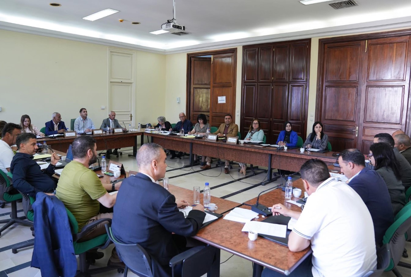 الاتفاق صلب لجنة برلمانية على صيغة جديدة معدلة لمشروع القانون المتعلق بانتداب خريجي التعليم العالي ممن طالت بطالتهم