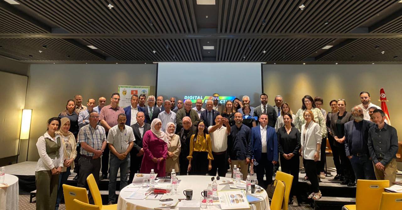 يوم إعلامي حول تقديم مدى تقدّم انجاز مشروع البنى التحتية المائية بواحات الجنوب التونسي