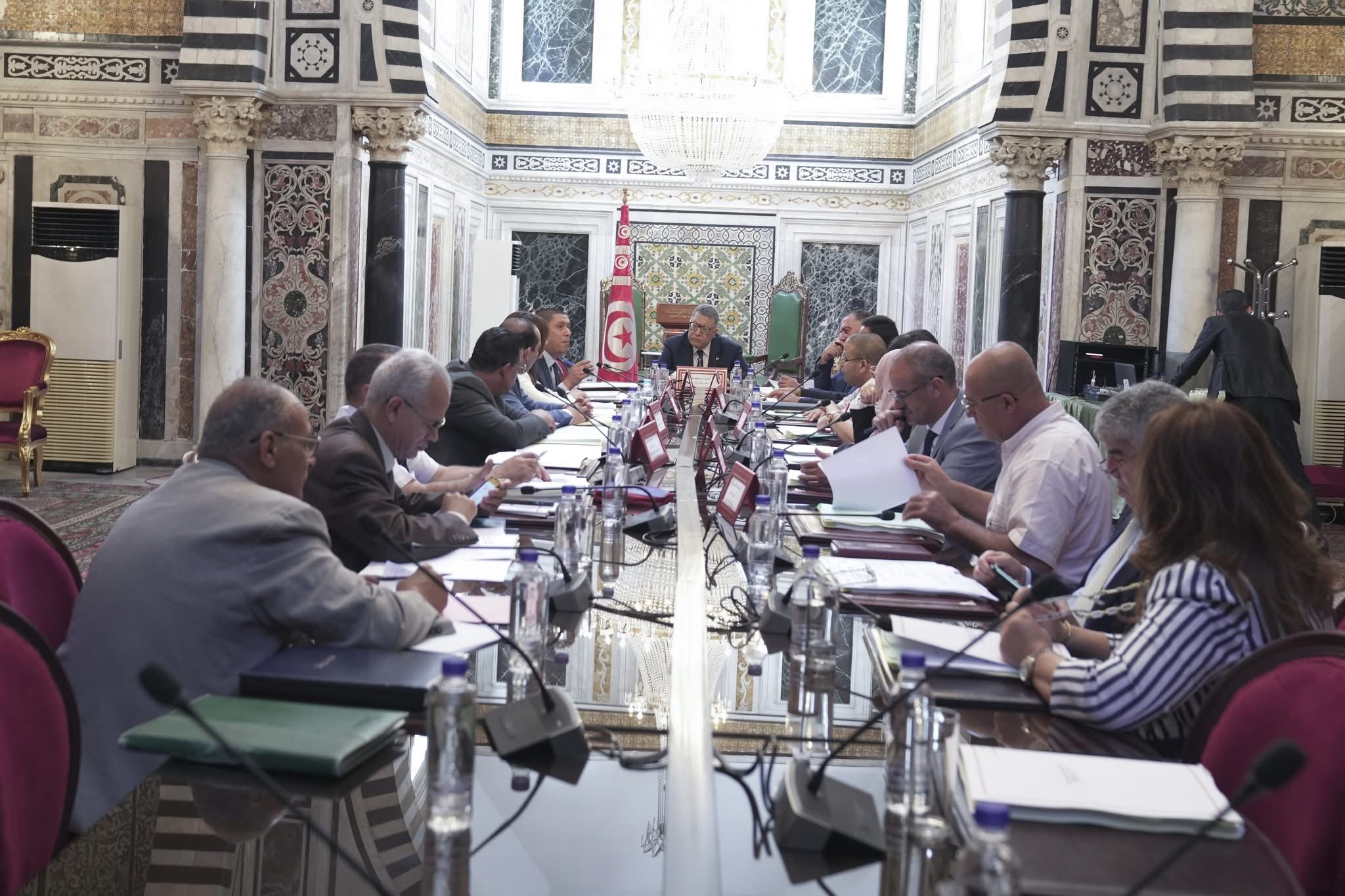 البرلمان: إحالة مقترحات قوانين إلى اللجان المعنية وتحديد موعد جلسة عامة مع وزير الصحة