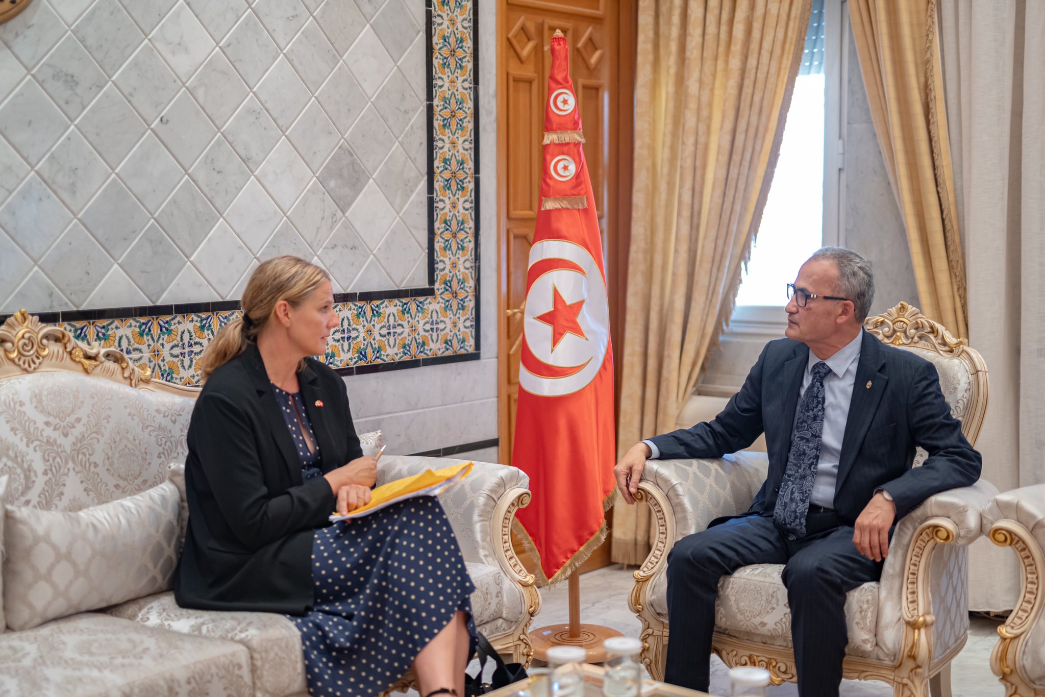 كاتب الدولة للخارجية يلتقي سفيرة الدنمارك بمناسبة انتهاء مهامها