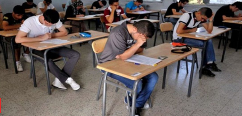 اكبر مترشح  لاختبار الباكالوريا  يبلغ من العمر 74 سنة