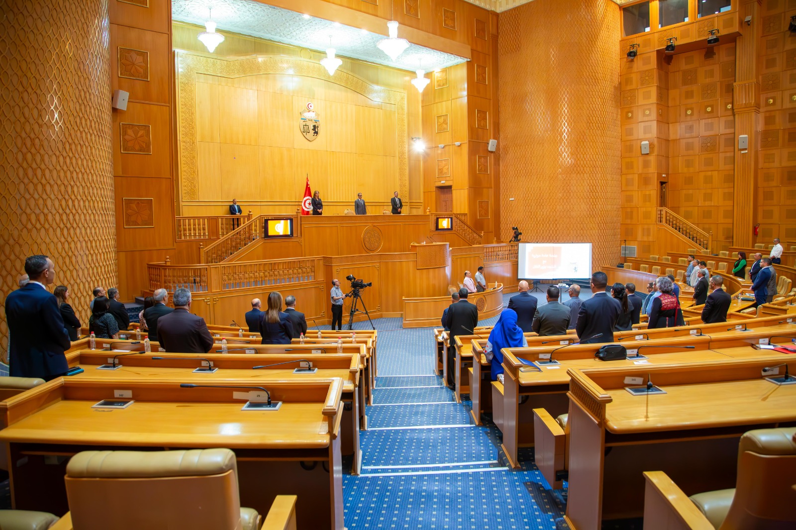 جلسة عامة بمجلس الجهات والأقليم تخصص للاستماع إلى وزير النقل