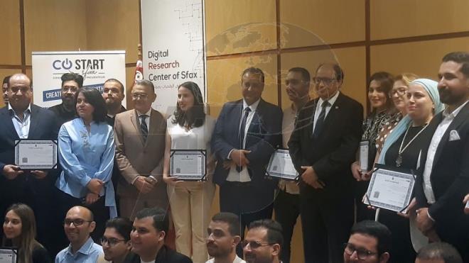 "الدولة والحكومة مجندتان لدعم المؤسسات وأصحاب المبادرات من الشباب للإبداع والإبتكار خاصة في المجالات الرقمية"