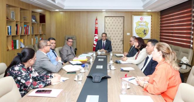 وزارة التعليم العالي تبحث مع الوكالة التونسية للتعاون الفني سبل دعم التعاون الفني وتنظيم إجراءات إلحاق الجامعيين