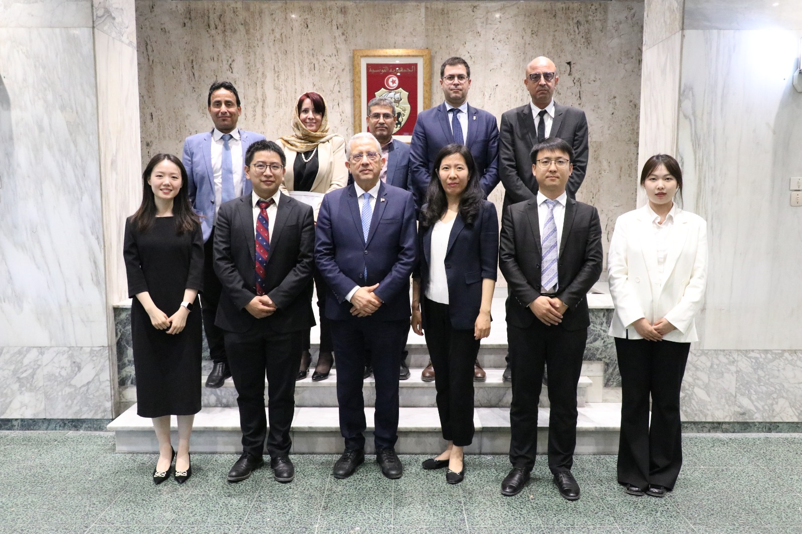 تعاون صحّي تونسي مع مجمع ’’سينوفارم’’ الصيني في الصناعات الصيدلانية والتجهيزات الطبية 