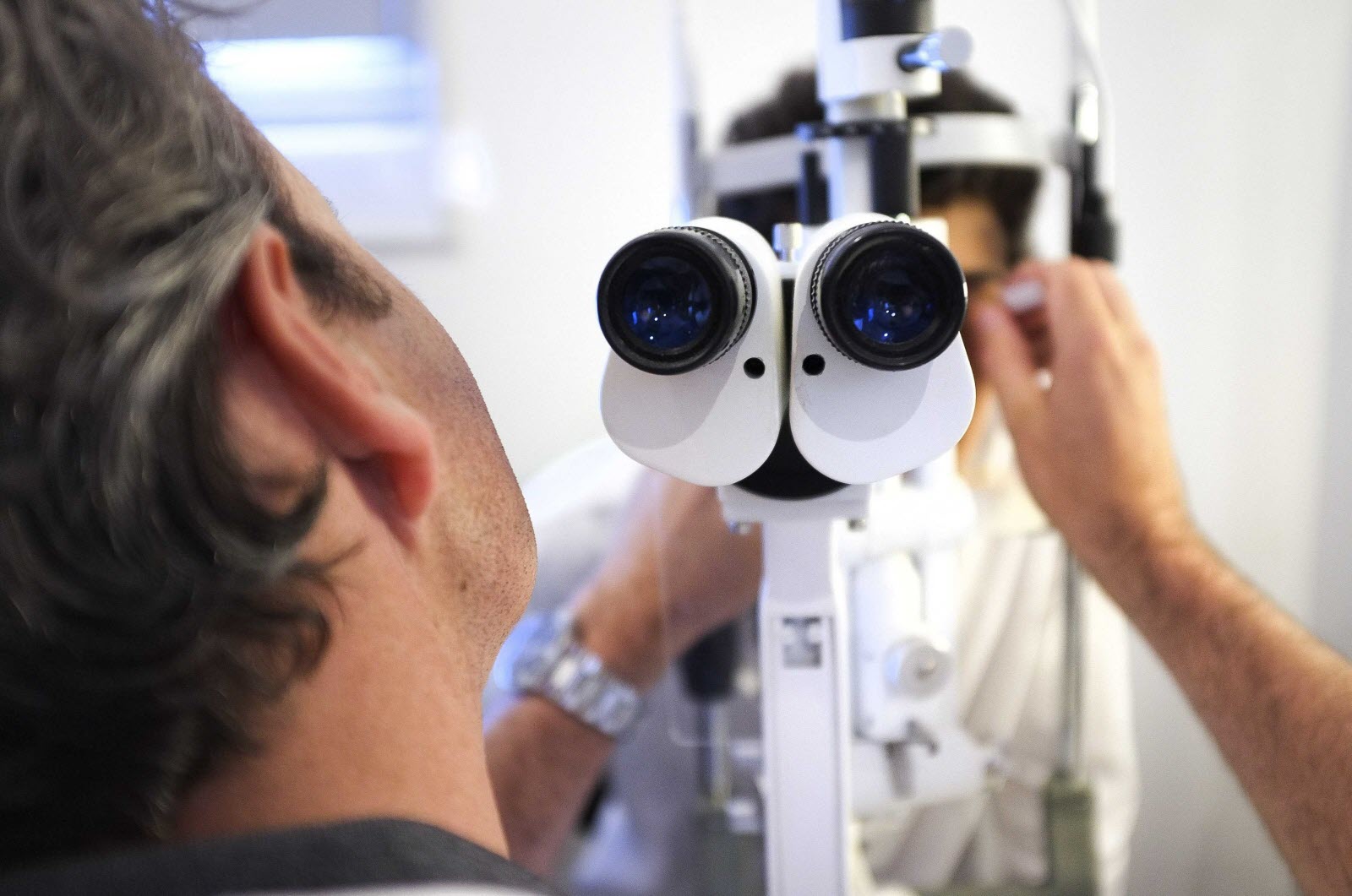 73% من سواق التاكسي الفردي والجماعي واللواج يعانون من أمراض العيون