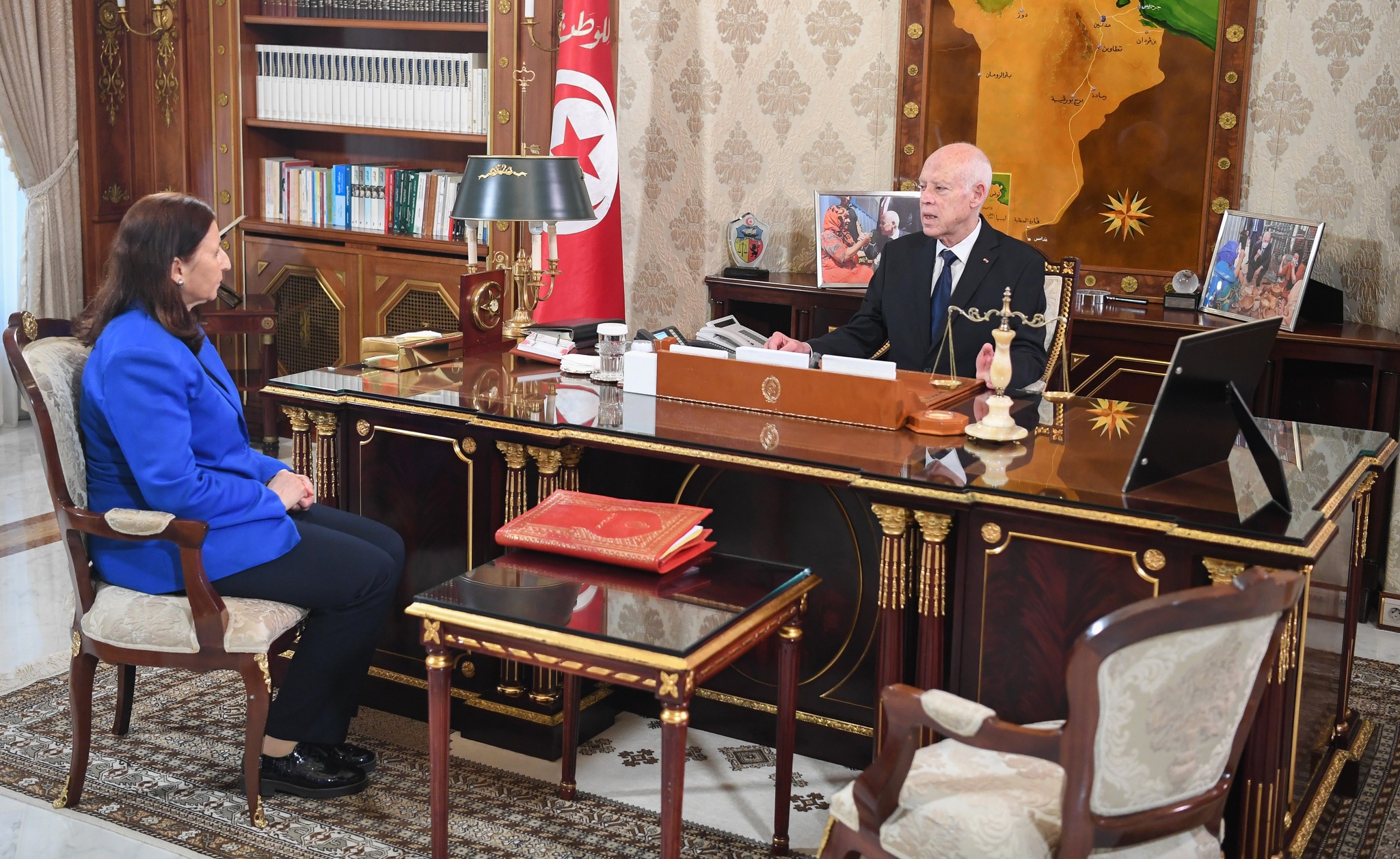 رئيس الجمهورية: تونس في حاجة إلى تشريعات جديدة وفي حاجة أيضا إلى مسؤولين يشعرون بالمسؤولية
