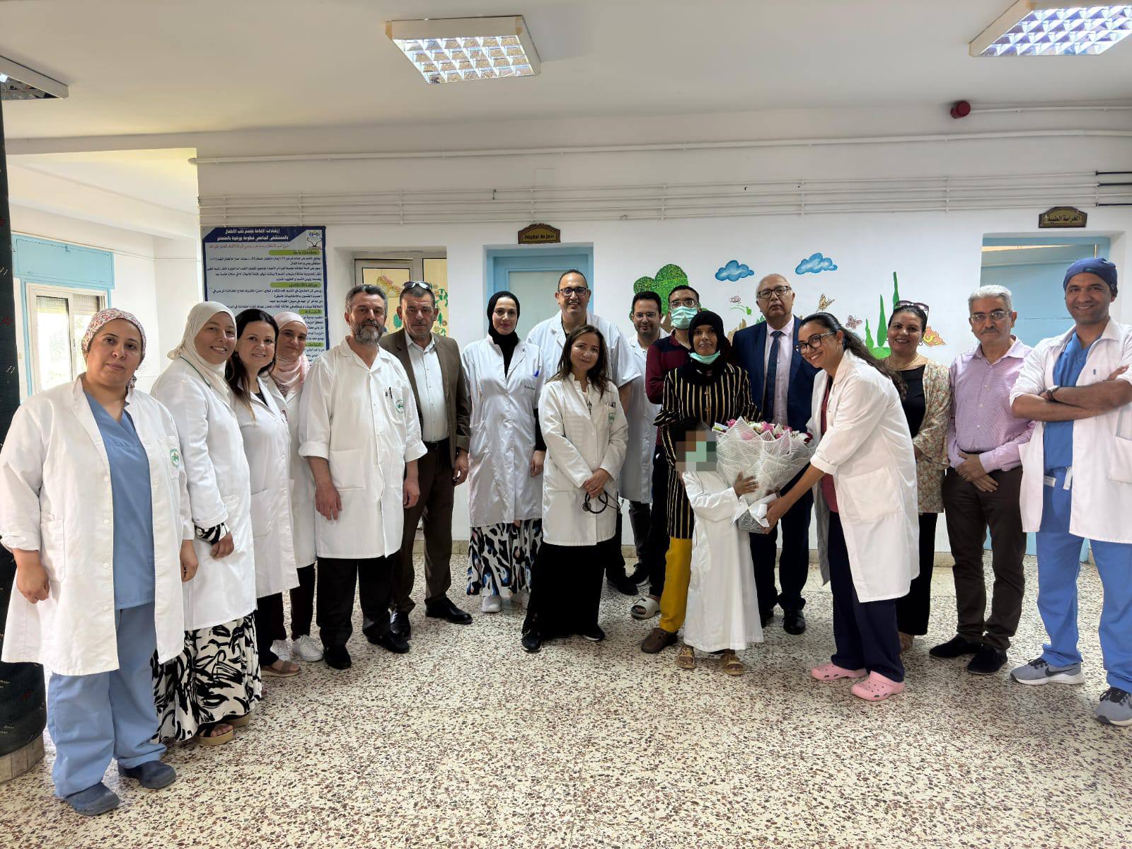 والده تبرع له بجزء من كبده : نجاح عملية زرع كبــد لطفل بمستشفى فطومة بورقيبة بالمنستير