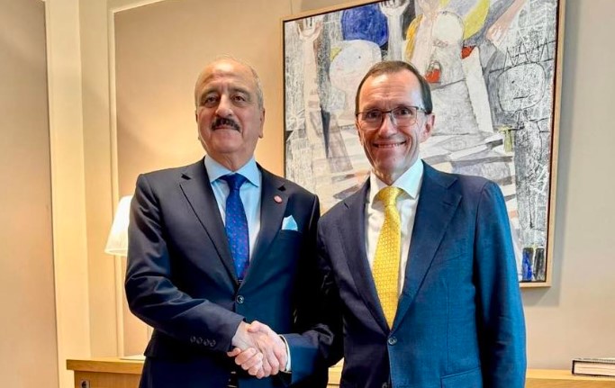  وزير الخارجية يبحث مع نظيره النرويجي سبل تعزيز التعاون الثنائي المشترك 