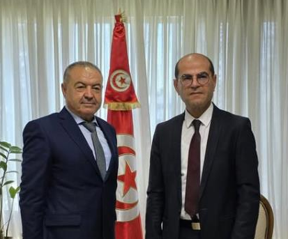 وزير التجهيز والإسكان يجتمع بعميد المهندسين التونسيين الجديد