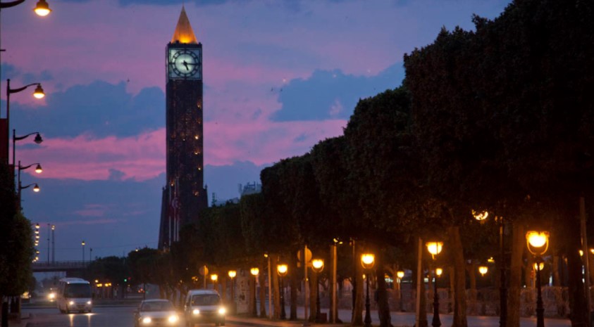 الليلة: درجات الحرارة تتراوح بين 21 و 32 درجــة