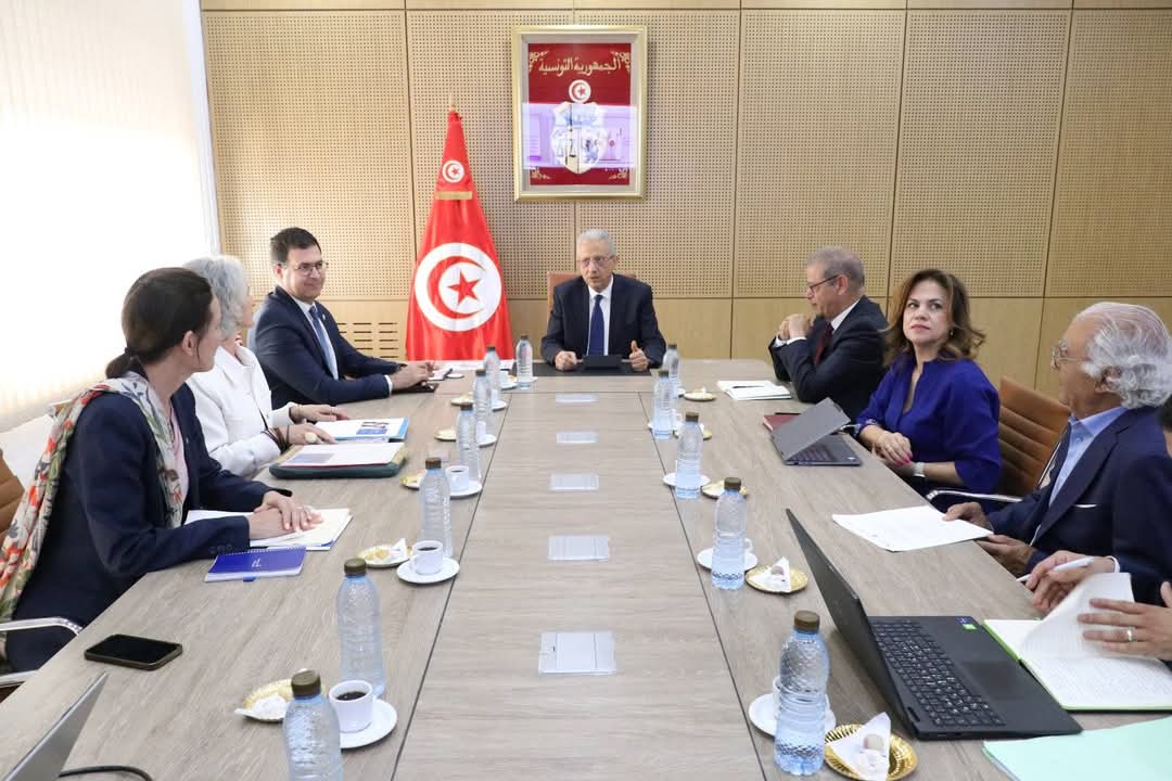 تحديث التكوين الصحي شبه الطبي بمعايير دولية محور لقاء وزير الصحة بممثلي جامعة مونتريال الكندية