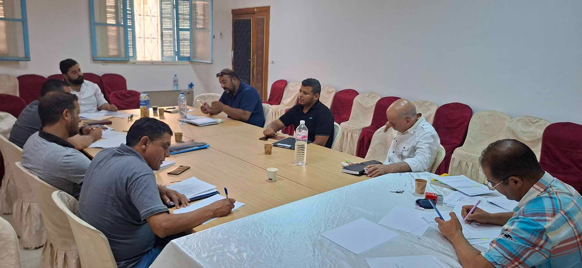 سيدي بوزيد: جلسة عمل للمجلس المحلي بسيدي بوزيد الغربية حول إعداد المنوال التنموي المحلي