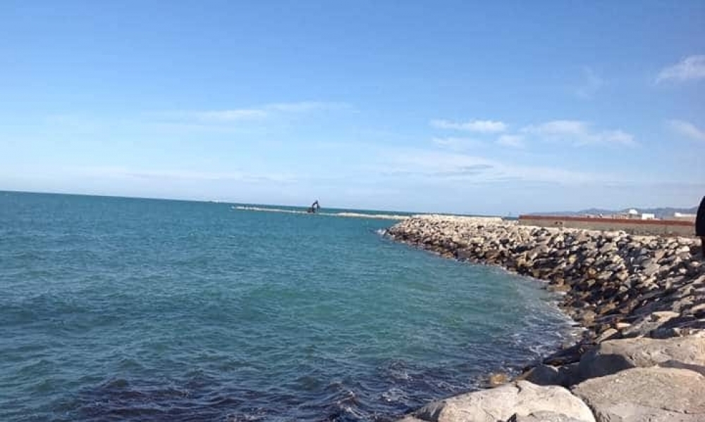 مسؤول بوكالة حماية وتهيئة الشريط الساحلي: نتطلع إلى حماية 15 % من السواحل المهدّدة بالانجراف البحري في أفق 2030