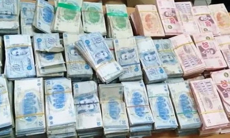 ملولش : فتح بحث في شبهة تدليس عملة تونسية و ايقاف 3 اشخاص