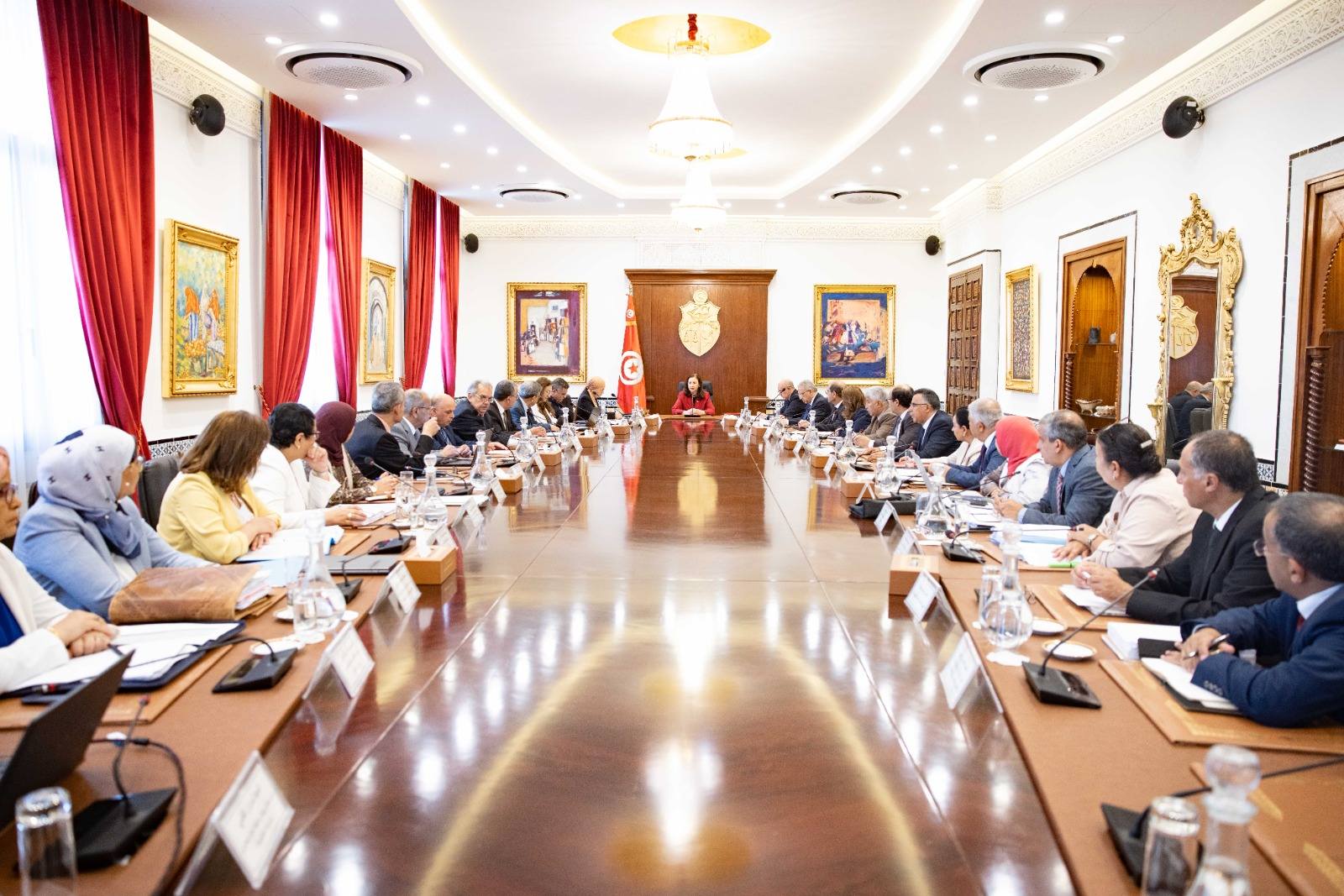  الملامح الكبرى لقانون المالية لسنة 2026 محور مجلس وزاري