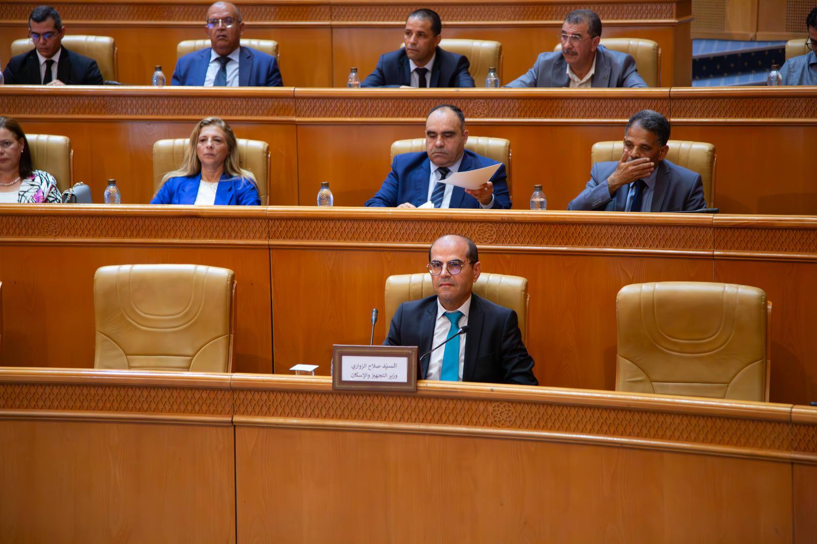 وزير التجهيز والإسكان: 14 مشروعا لتعبيد وتدعيم عدد من الطرقات وقانون البنايات المتداعية للسقوط سيتم تفعيله