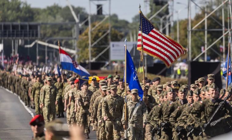 واشنطن: عرض عسكري ضخم تزامنا مع احتفال ترامب بعيد ميلاده