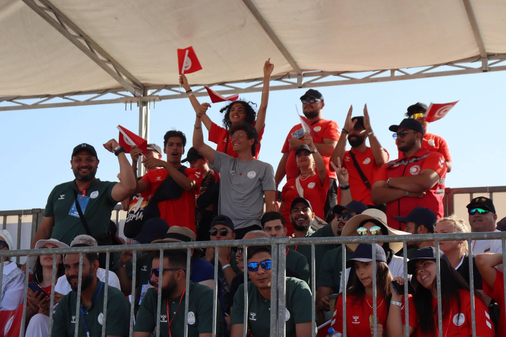 فوز المنتخب الوطني صغريات لكرة اليد الشاطئية على المكسيك في أولى مباريات بطولة العالم