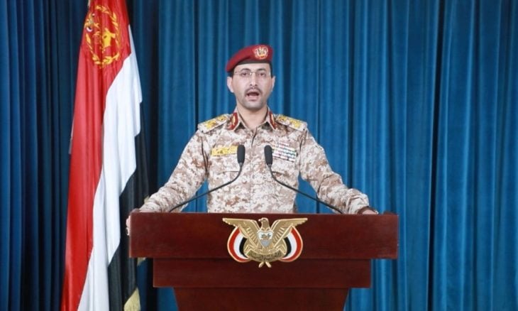 الحوثيون يهددون باستهداف السفن الأمريكية إذا شاركت واشنطن في هجمات على إيران