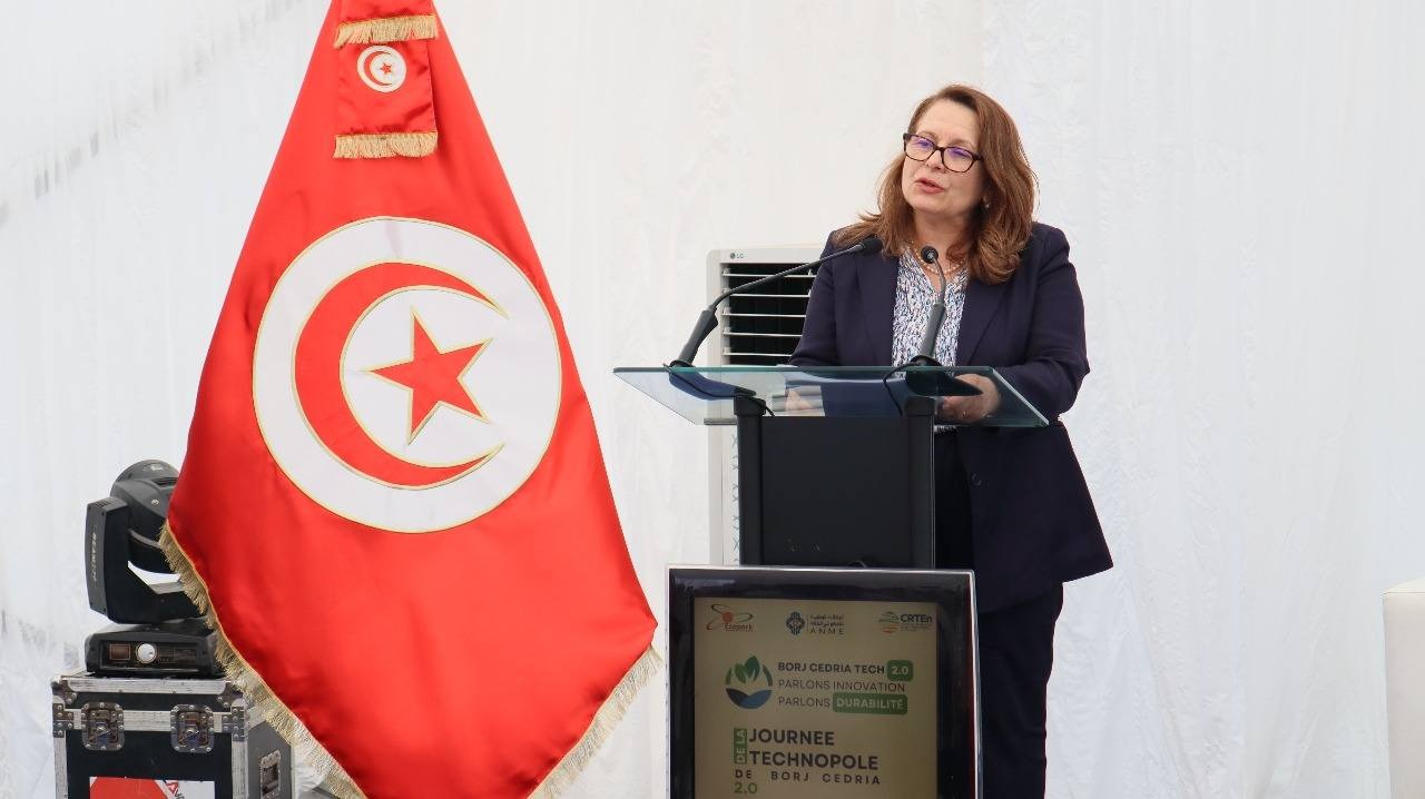 وزيرة الصناعة تدعو الى جعل القطب التكنولوجي ببرج السدرية نموذجا وطنية للانتقال الطاقي والاستفادة من انتاجاته البحثية