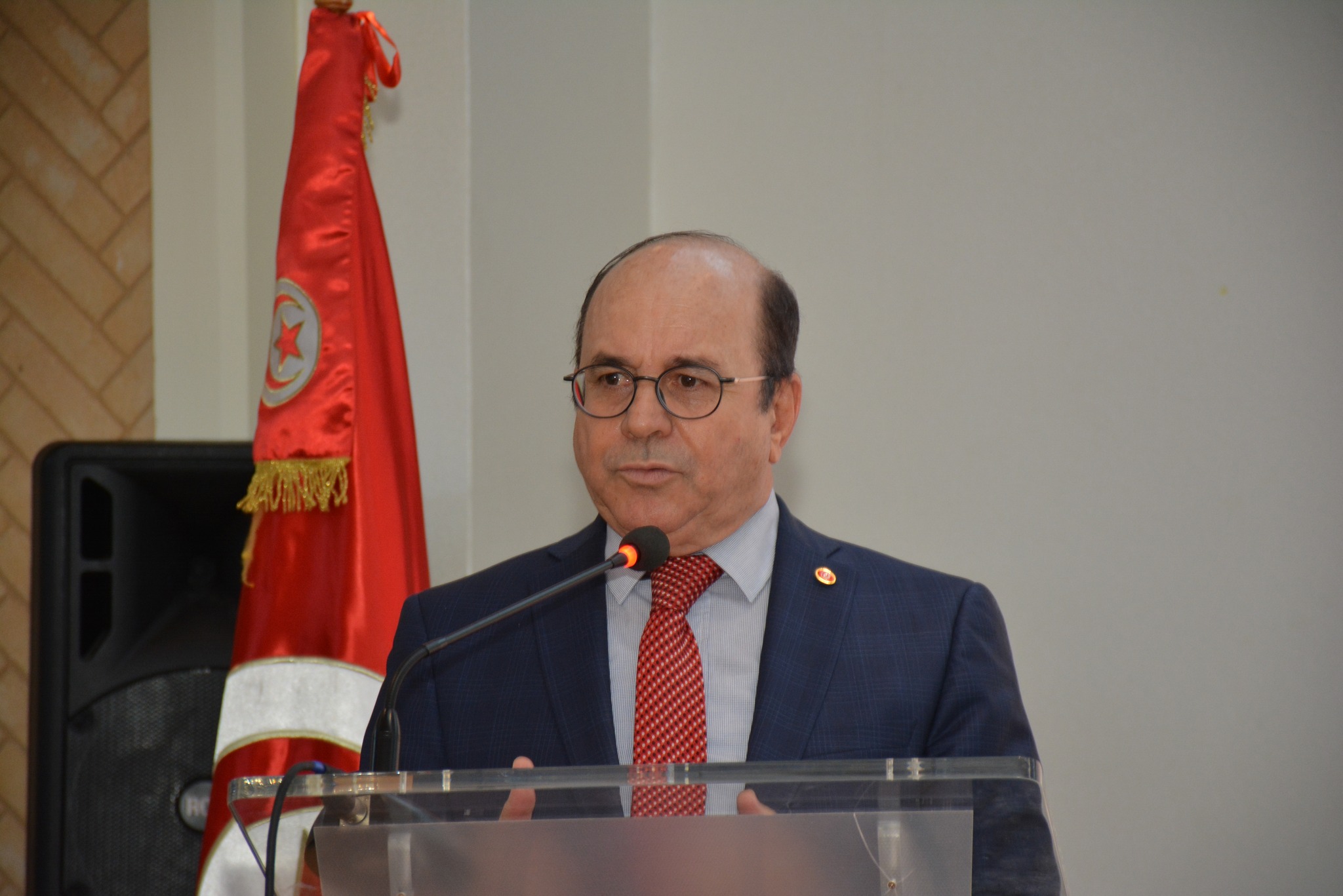  وزير السياحة يؤكد أهمية الحجز المبكر كآلية فعالة لضمان عروض تفاضلية للتونسيين