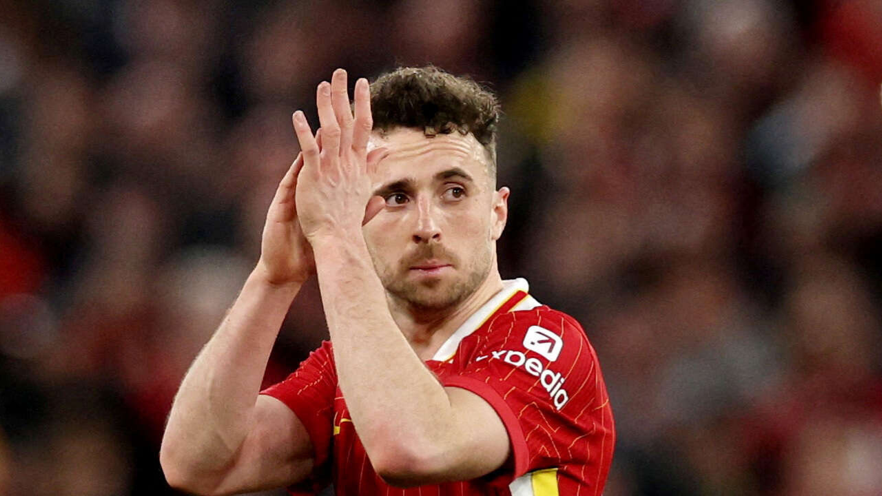وفاة لاعب ليفربول الإنقليزي ومنتخب البرتغال ديوغو جوتا في حادث سير