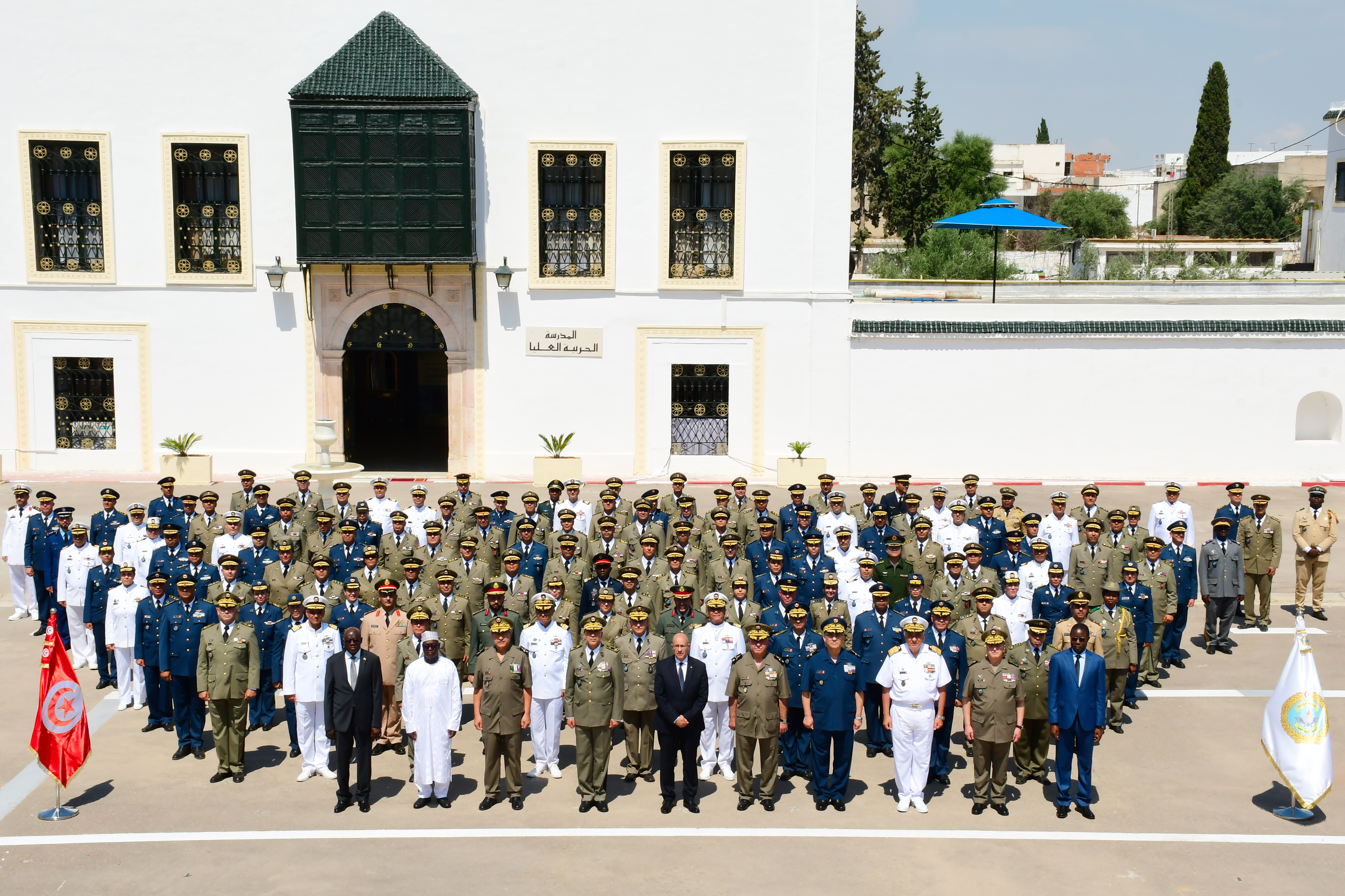 وزارة الدفاع: تخرّج الدورة 29 للمدرسة الحربية العليا 