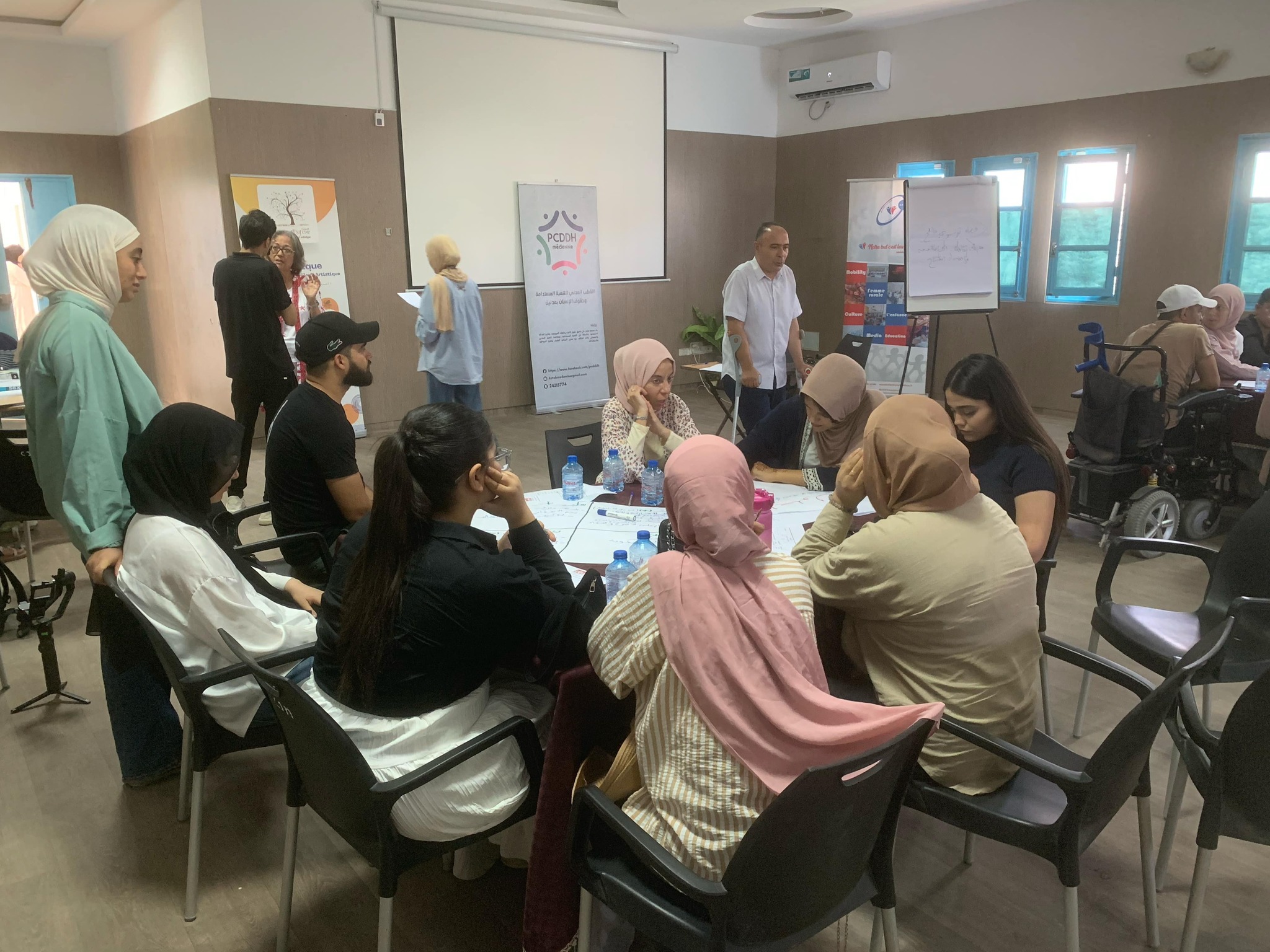 المركب الشبابي بمدنين يحتضن فعاليات الملتقى المحلي للمجتمع المدني والمواطنة