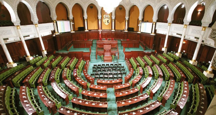 مقترح قانون يتعلق بحماية المصطافين وضمان سلامة السباحة في الشواطئ والفضاءات المائية