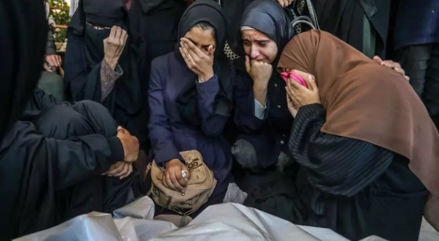 استشهاد 11 فلسطينيا في قصف صهيوني على غزة والنصيرات