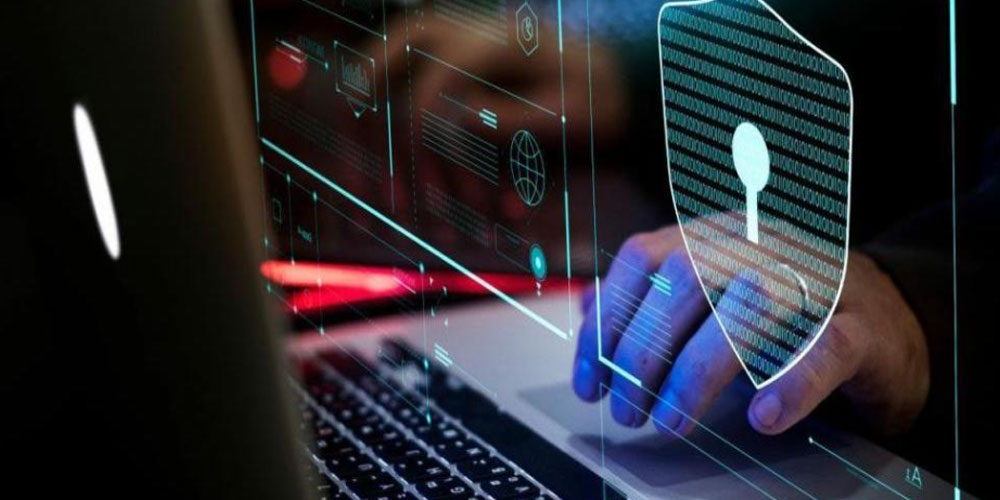 وزير تكنولوجيات الاتصال ينفي تعرض البريد إلى اختراقات سيبرينية