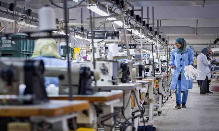 تراجع العائدات من صادرات الملابس ب3 بالمائة إلى موفى ماي 2025