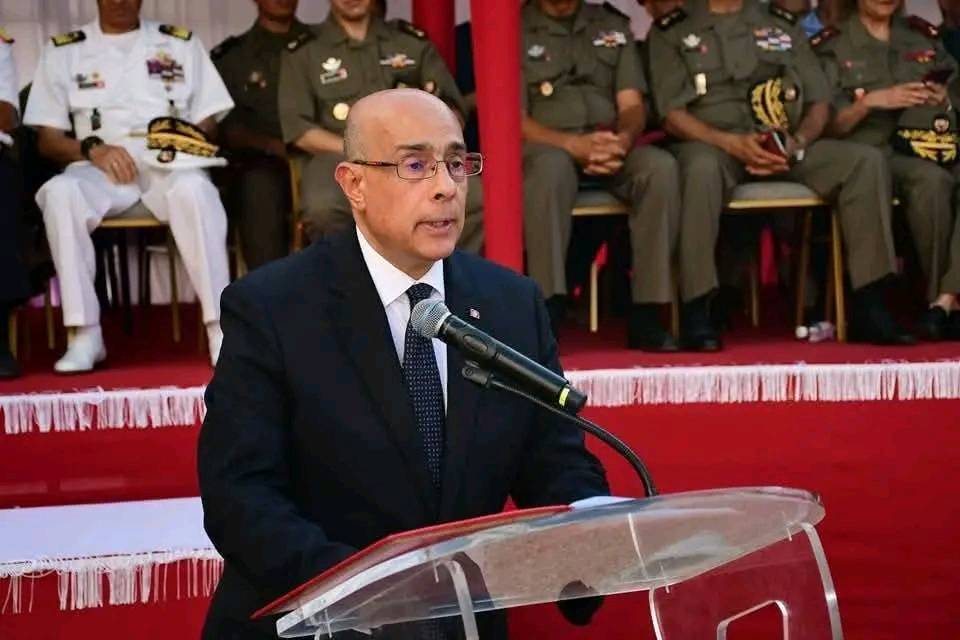 وزير الدفاع "تكامل الأبعاد الأمنية و التنموية والإنسانية هو السبيل الوحيد لضمان نجاح مختلف المهام الأممية لحفظ السلام"