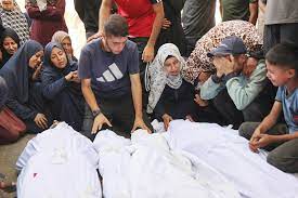 استشهاد 74 فلسطينيا في مناطق متفرقة من غزة منذ فجر اليوم الخميس