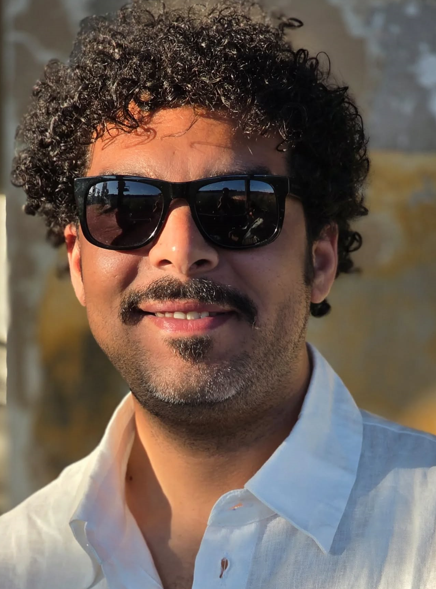 الممثل محمد السويسي يتحدث عن تجربته التلفزية والمسرحية لعرض راقوج