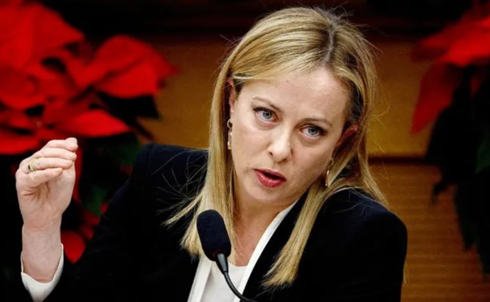 إيطاليا تُــحذر من احتمال اندلاع ’’حرب تجارية’’ بسبب الرسوم الجمركية الأمريكية