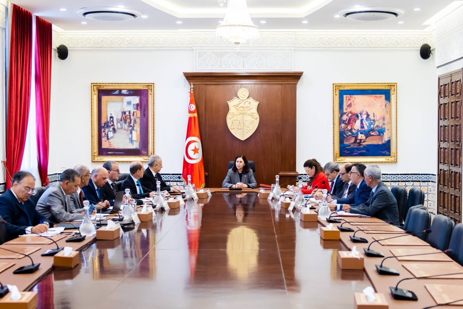 تسريع إنجاز المشاريع الكبرى والمشاريع الاستراتيجية ذات الأولوية محور اجتماع لجنة المشاريع الكبرى