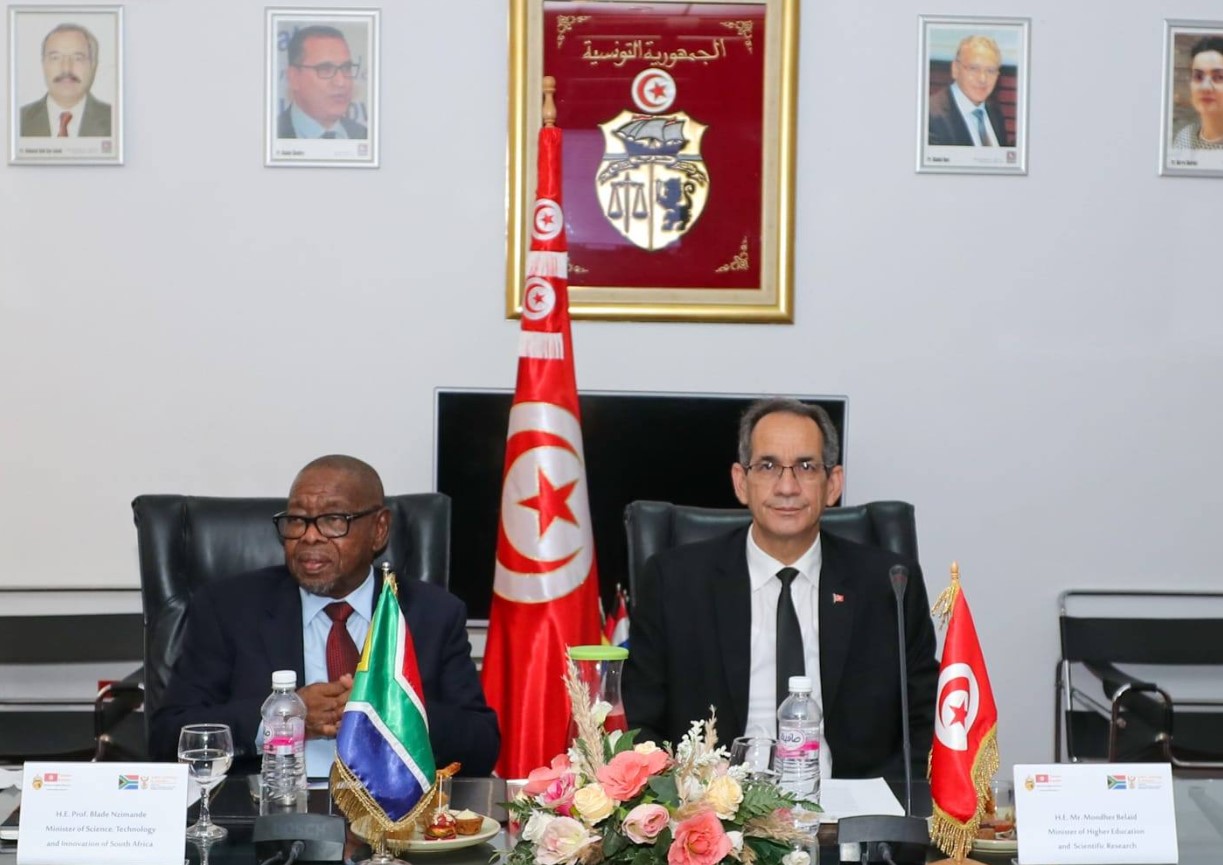  تونس وجنوب إفريقيا تعززان تعاونهما في مجالات العلوم والتكنولوجيا والابتكار