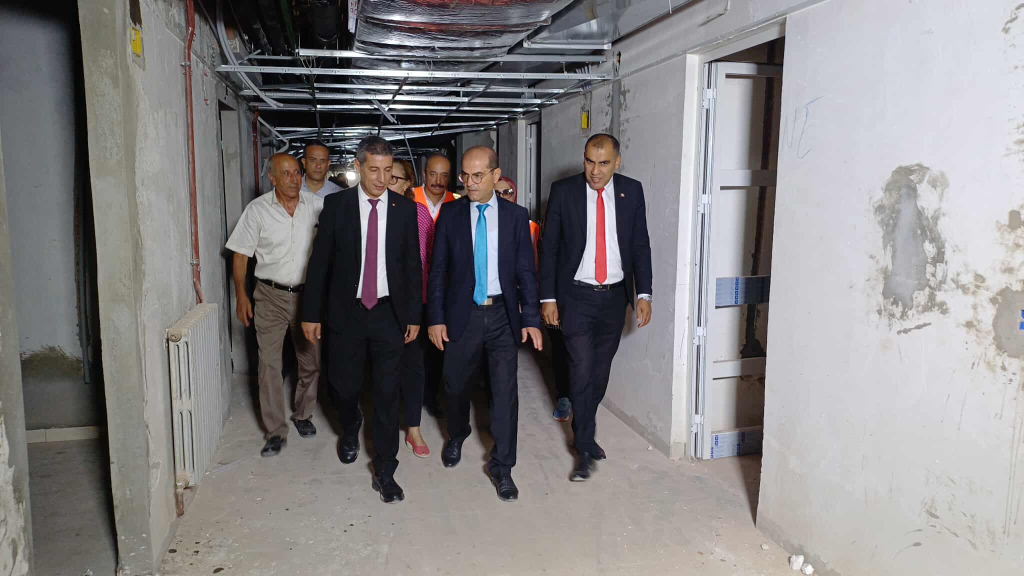 بنزرت: وزير التجهيز يتفقد تقدم أشغال مشروع تهيئة وتجديد قسم الولادات بمستشفى رشيد التراس