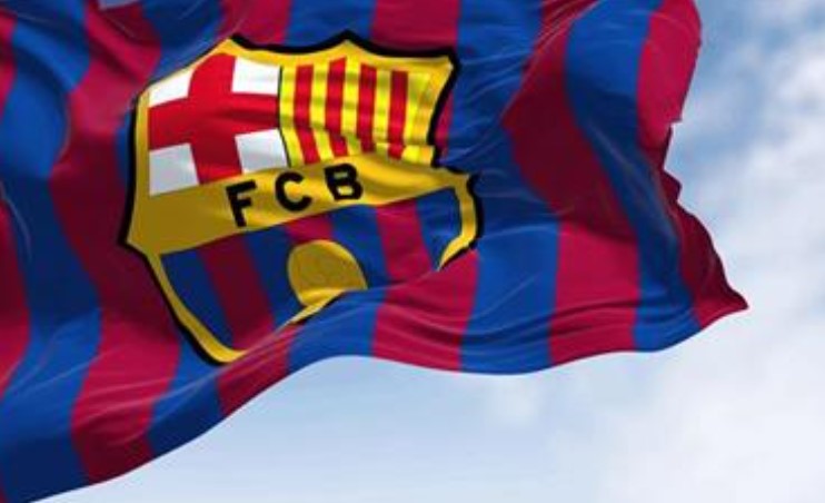 برشلونة يعلن غياب لاعبه ديارا عن جولته الآسيوية بسبب الإصابة