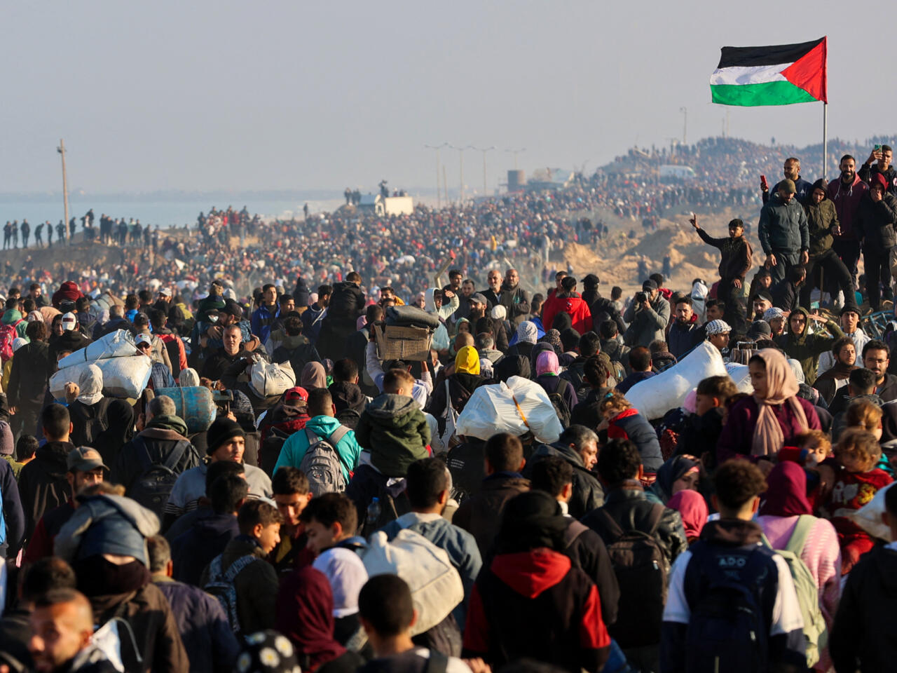 العدوان الصهيوني: التهجير القسري جزء من حملة التطهير العرقي بحق سكان غزة