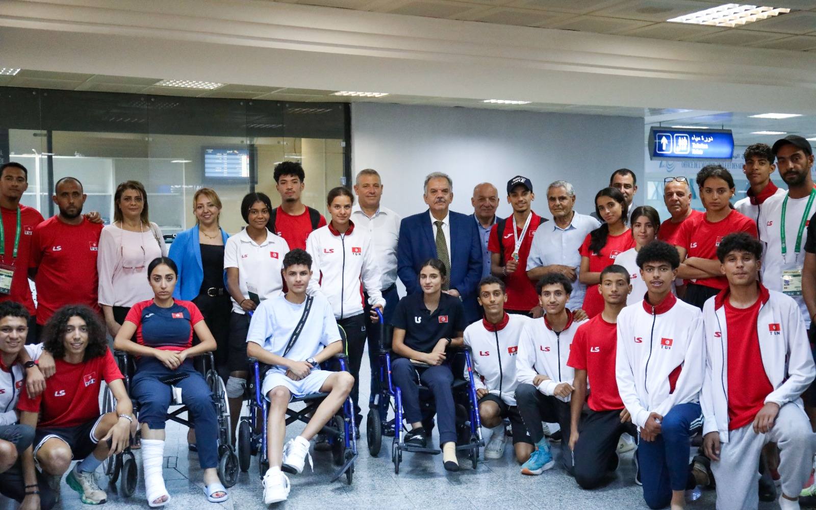 المنتخب الوطني التونسي لألعاب القوى يعود إلى أرض الوطن وسط متابعة رسمية بعد الحادث المروري بنيجيريا