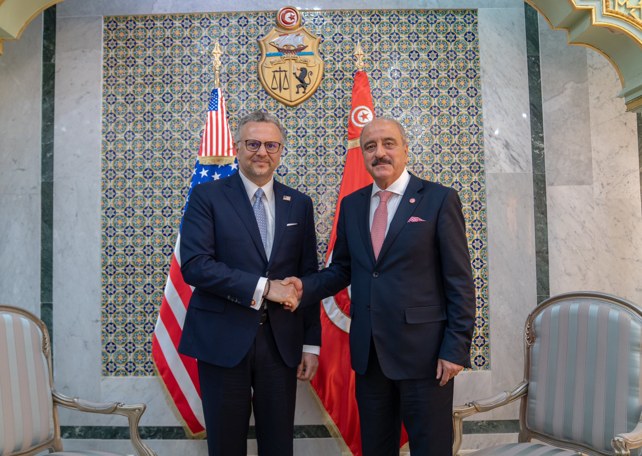 تعزيز التعاون بين تونس والولايات المتحدة محور لقاء وزير الخارجية بكبير مستشاري الرئيس الأمريكي