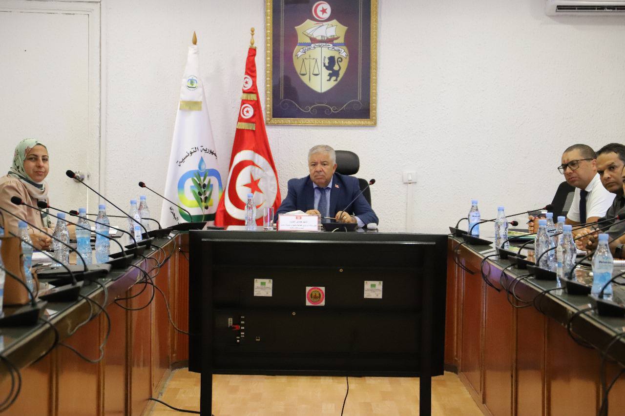وزارة الفلاحة:جلسة عمل حول التقرير السنوي القطاعي للمياه 2024