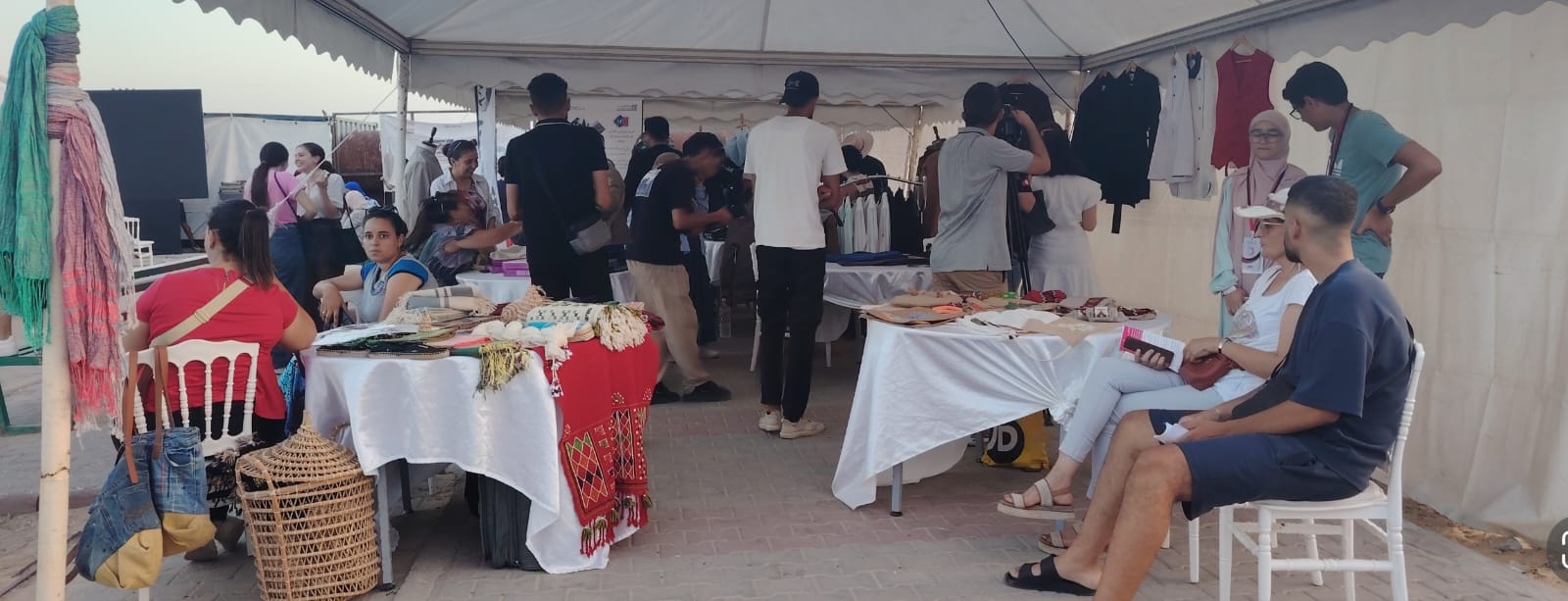 صفاقس : تظاهرة "تبع الغرزة انسج مستقبلك" من أجل ادماج الشباب في قطاع النسيج 